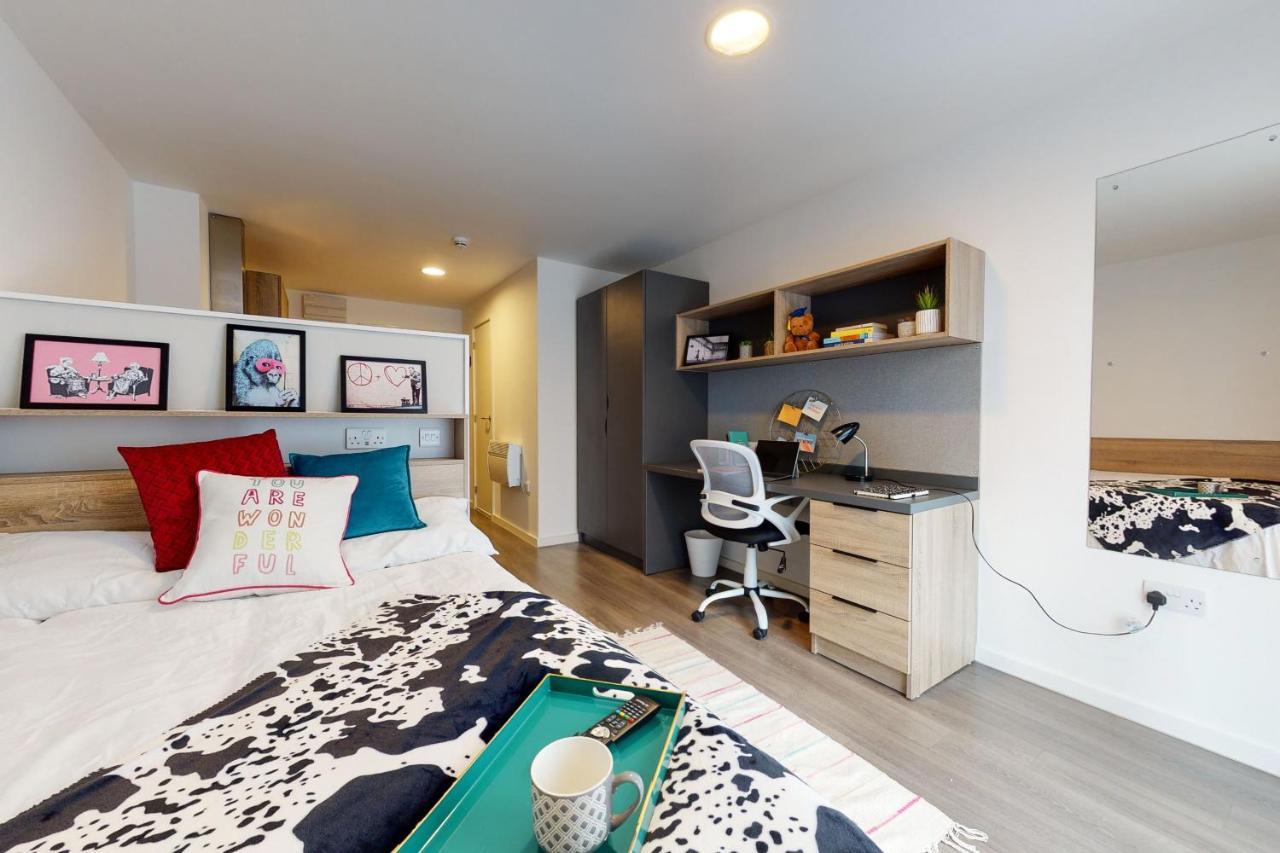 Private Bedrooms With Shared Kitchen, Studios And Apartments At Canvas Glasgow Near The City Centre For Students Only Exteriér fotografie
